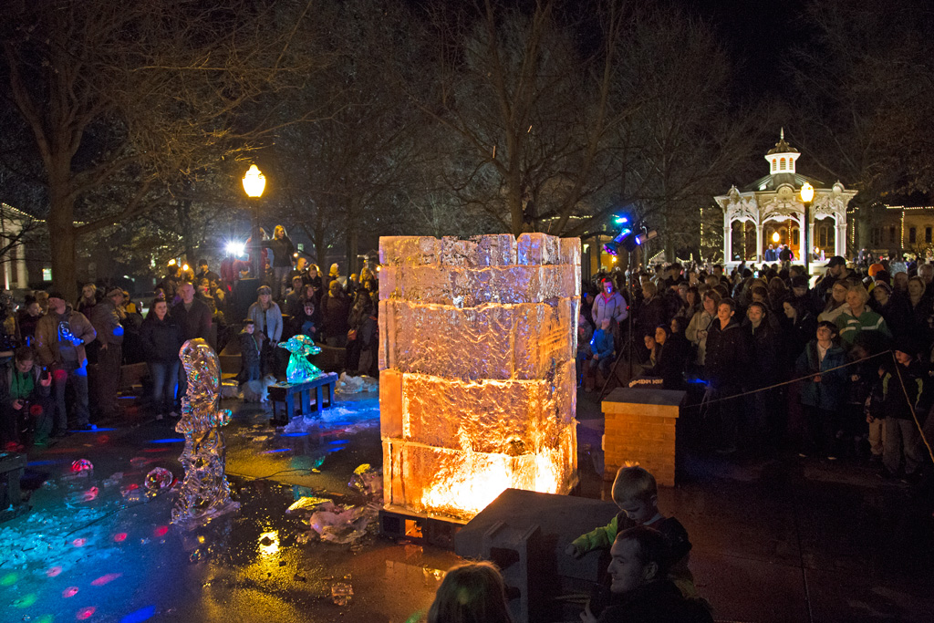 Photo: On Medina's Public Square, crowd lingers around the Fire and Ice Tower. Photo by James Guilford.